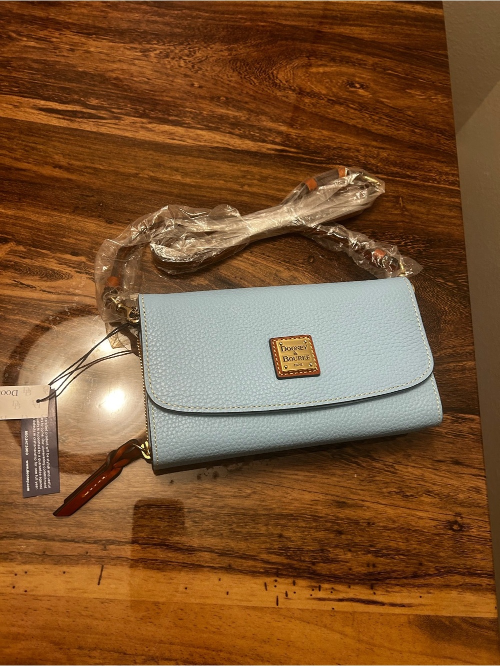 Dooney & Bourke shoulder bag